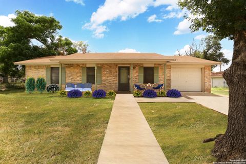 A home in Poteet