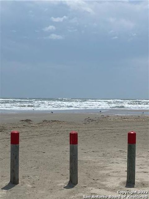 A home in Port Aransas