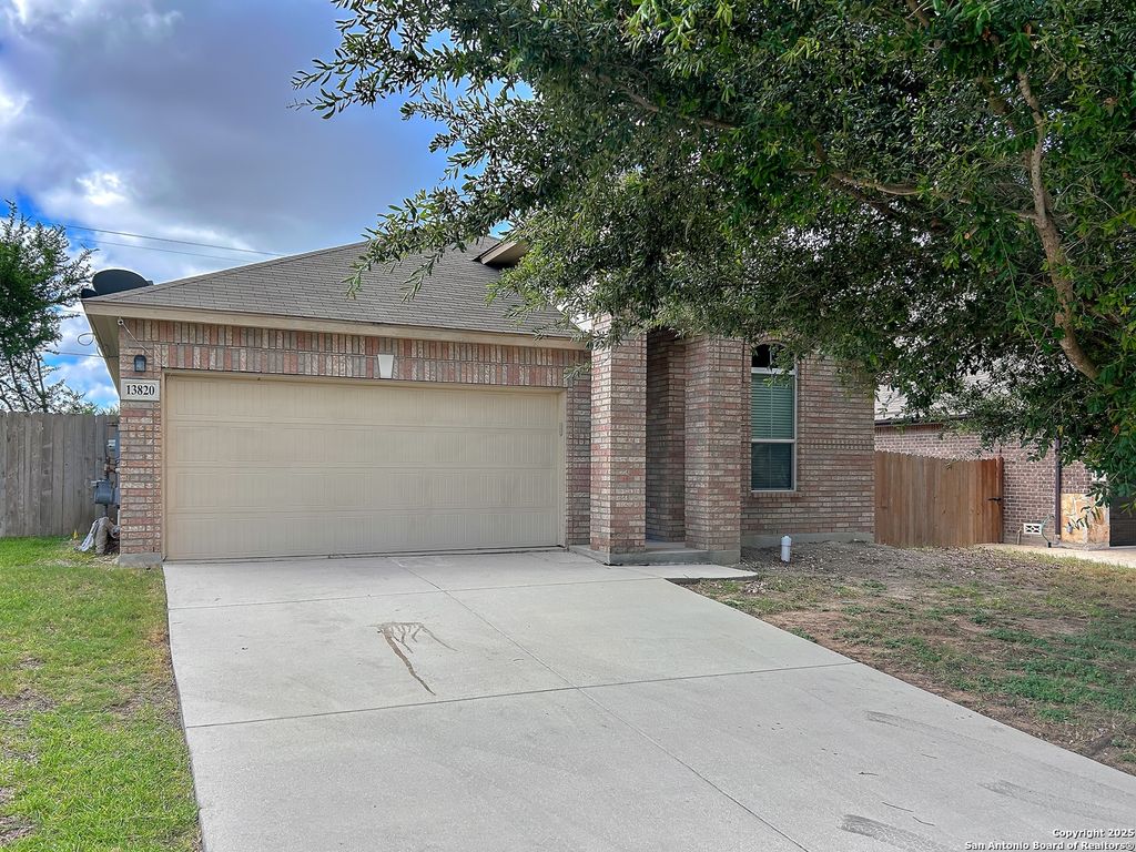 Photo of 13820 Blakeville, Live Oak, TX 78233 (MLS # 1961225)