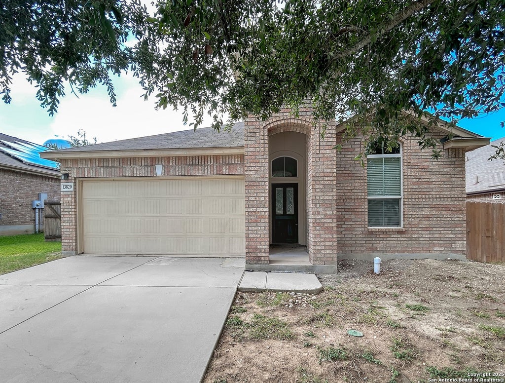 Photo of 13820 Blakeville, Live Oak, TX 78233 (MLS # 1961225)