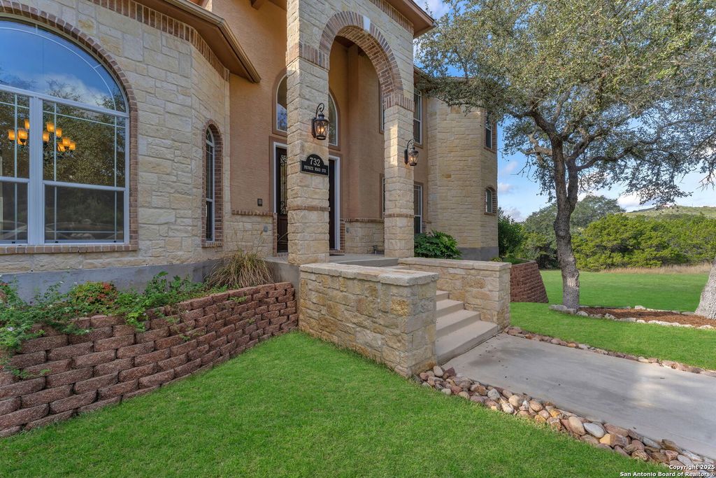 Photo of 732 Pr 1712, Mico, TX 78056 (MLS # 1924463)