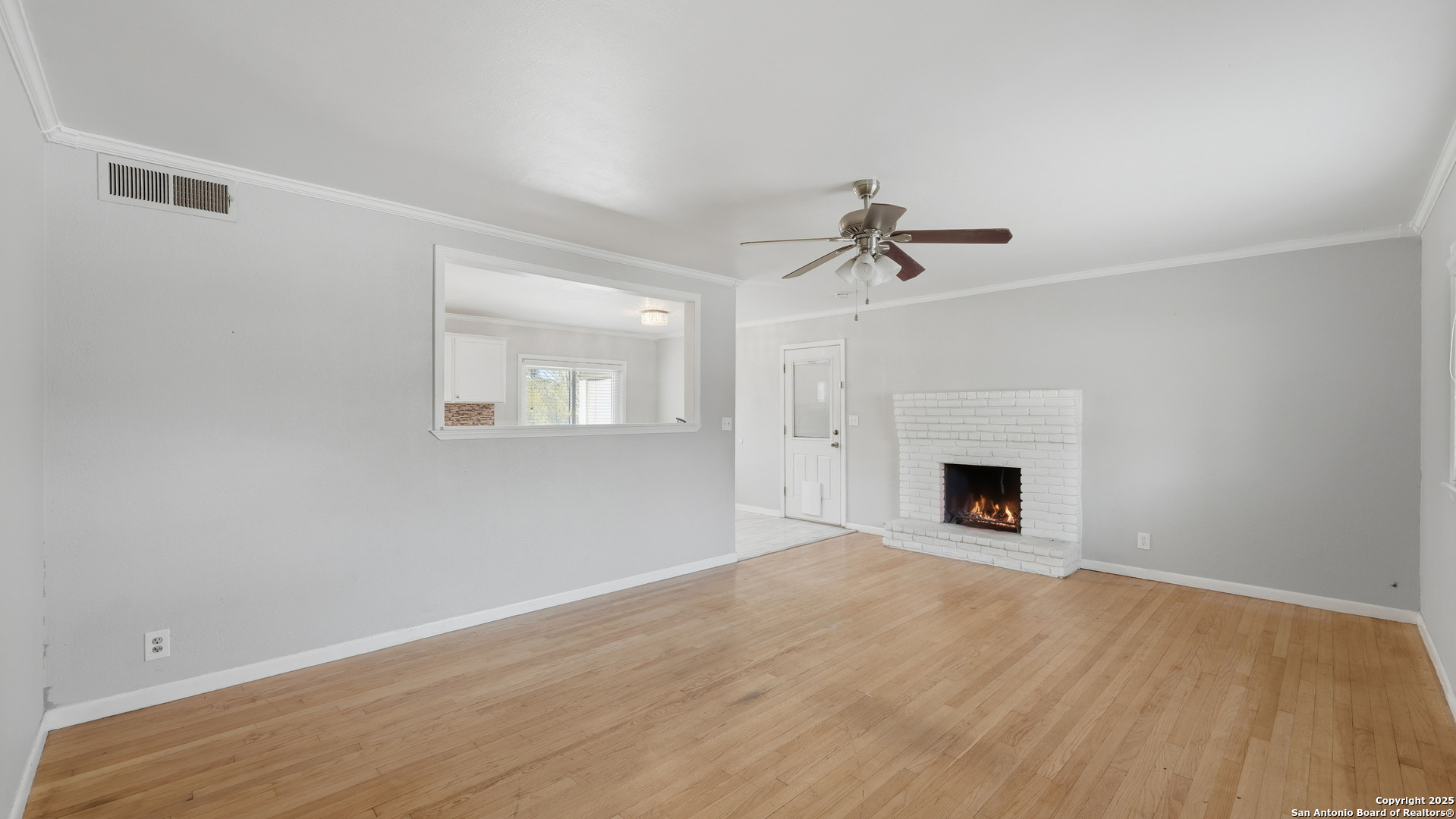 1032 S Mesquite Avenue