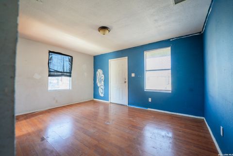 Tiny photo for 3102 Neptune, San Antonio, TX 78226 (MLS # 1940760)
