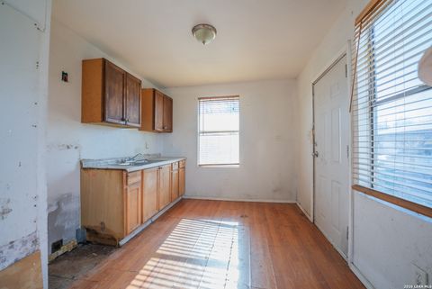 Tiny photo for 3102 Neptune, San Antonio, TX 78226 (MLS # 1940760)