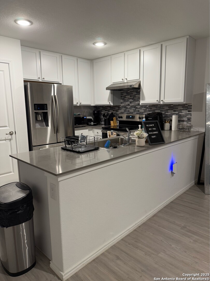 San Antonio, Texas 78221, United States, 3 Bedrooms Bedrooms, ,2 BathroomsBathrooms,Residential,Active,208258