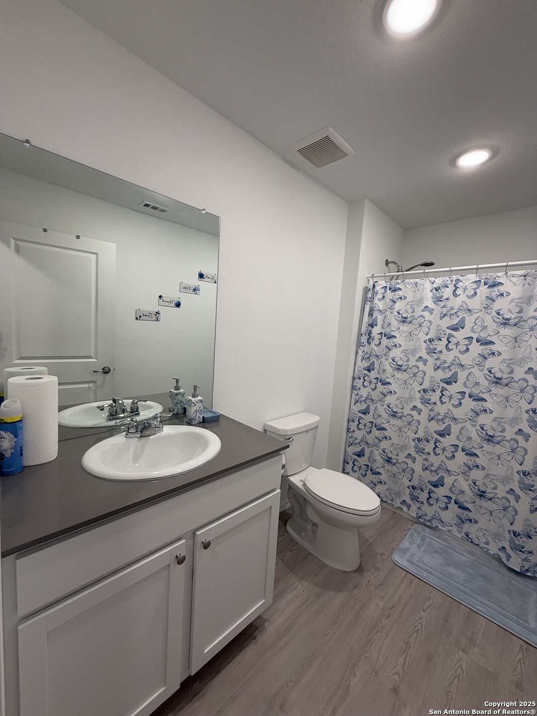 San Antonio, Texas 78221, United States, 3 Bedrooms Bedrooms, ,2 BathroomsBathrooms,Residential,Active,208258