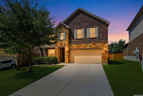 Photo of 27418 Valle Blf, Boerne, TX 78015 (MLS # 1967207)