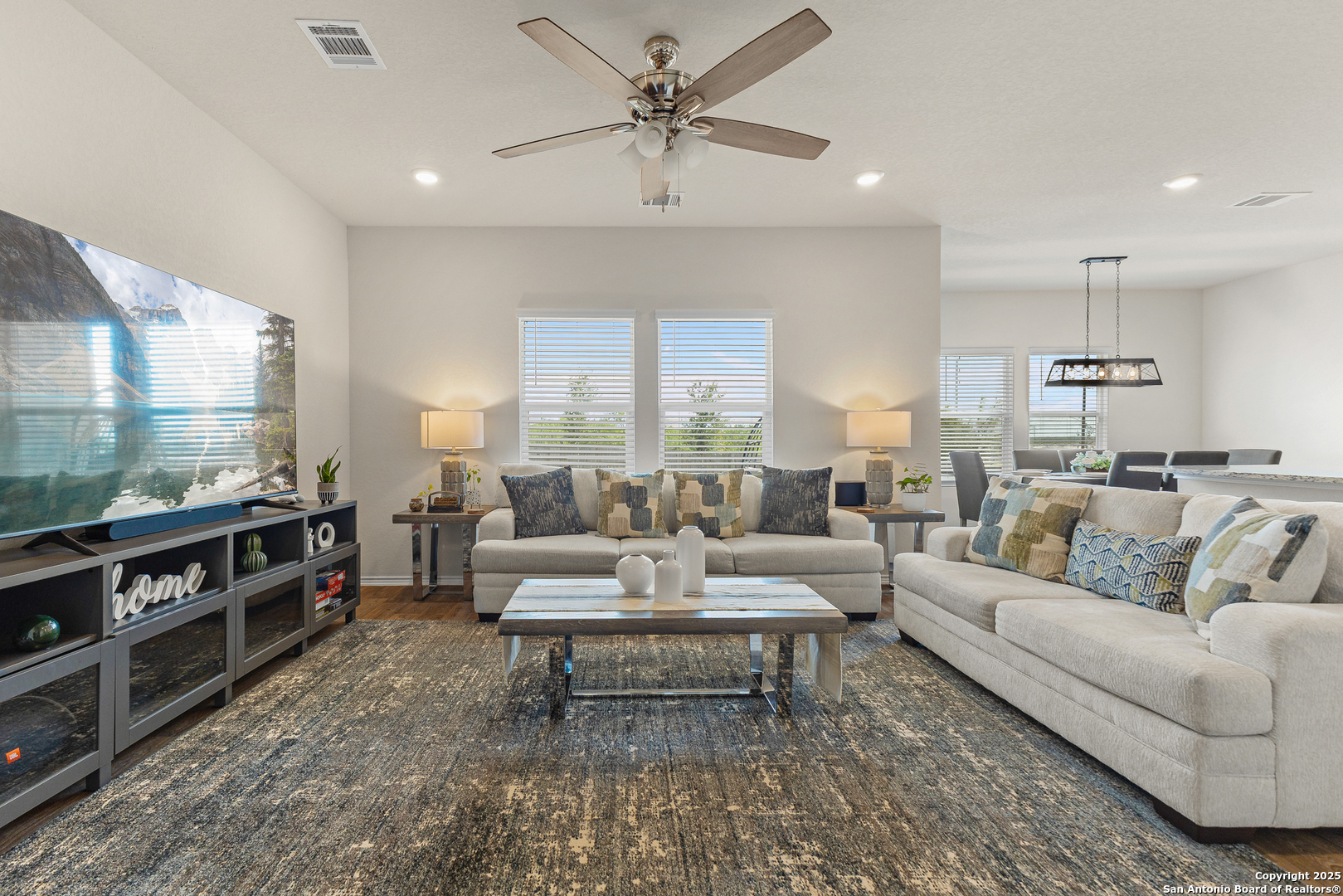 10618 Neversink Blvd