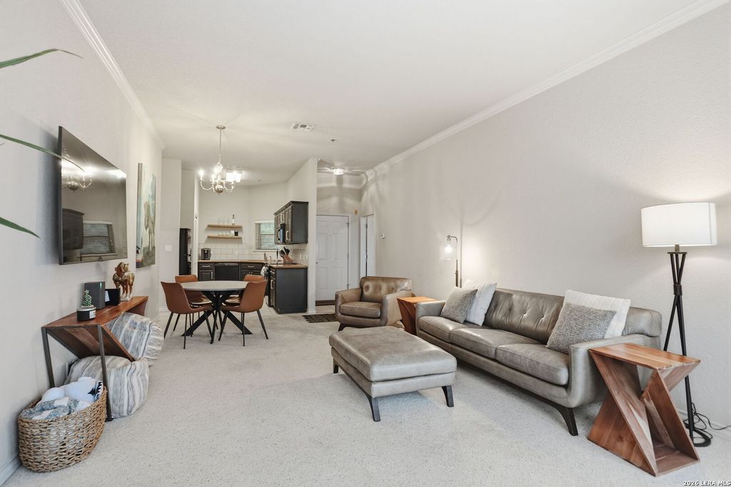 Photo of 20 E Tapatio Dr 302 #302, Boerne, TX 78006 (MLS # 1937138)