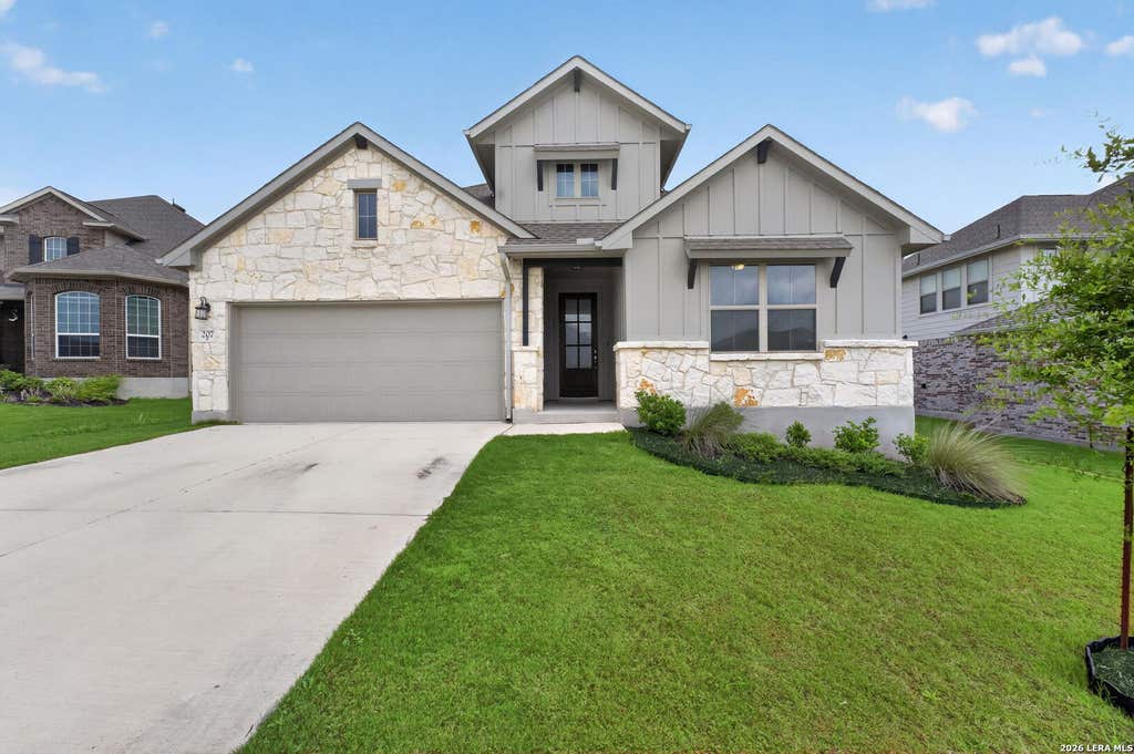 Photo of 207 Foxtail Woods, Cibolo, TX 78108 (MLS # 1996953)