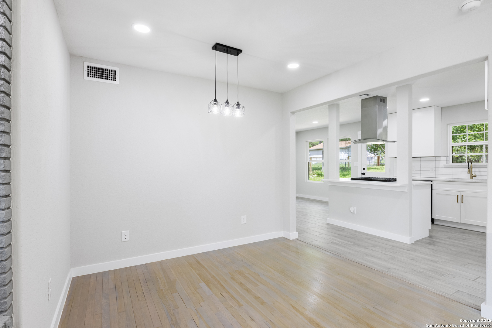 207 NORTHAVEN