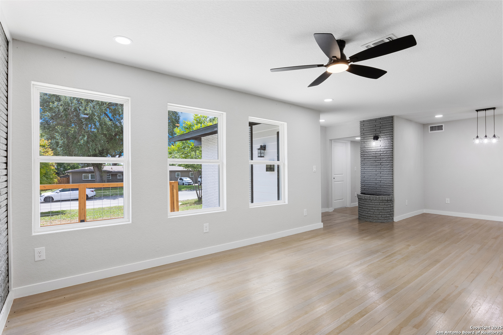 207 NORTHAVEN