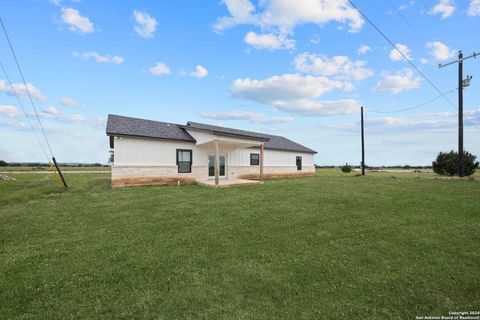 A home in Bandera