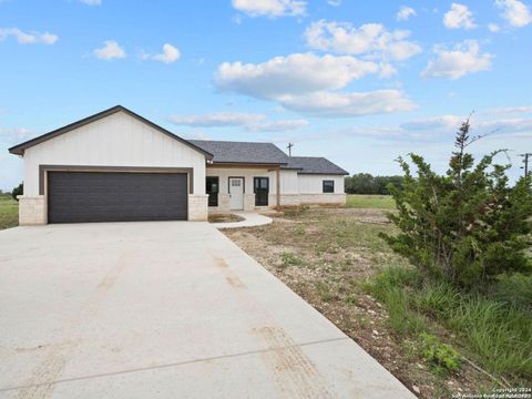 A home in Bandera