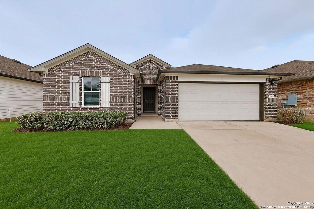 Photo of 941 Armadillo, Seguin, TX 78155 (MLS # 1930116)