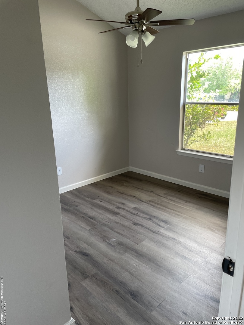 5431 RUBIDOUX DR