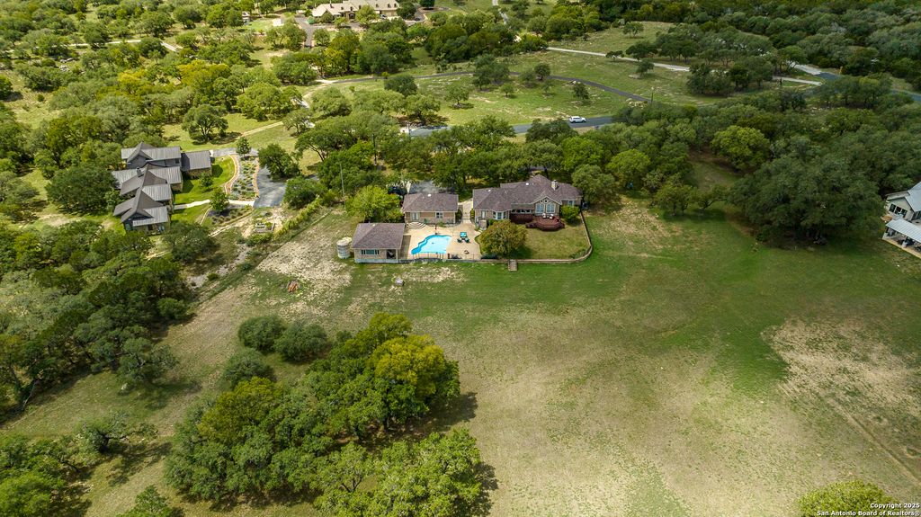 listing image 44