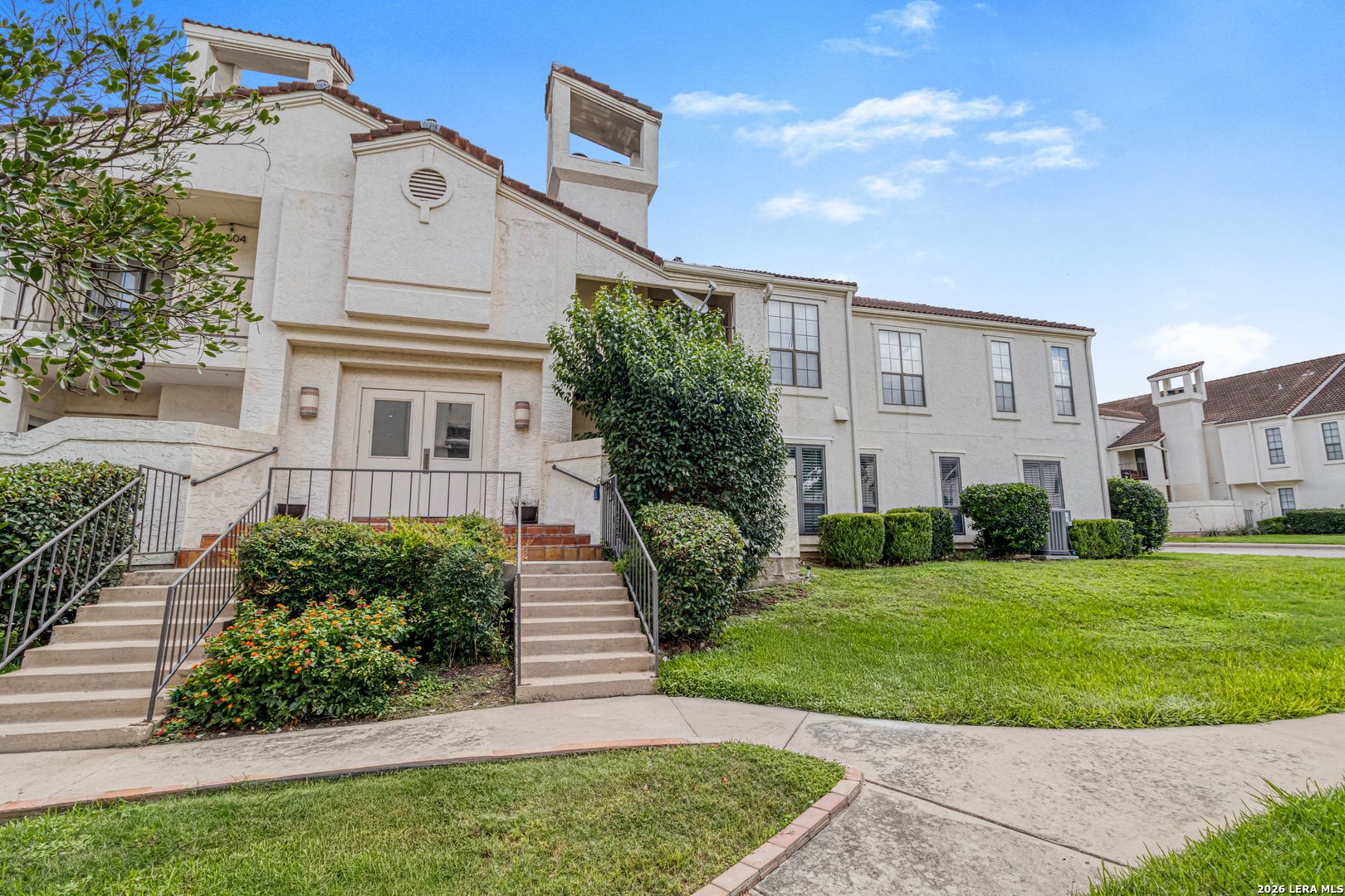 Photo 1 of 25 — 2255 Thousand Oaks Dr 605, San Antonio, TX 78232