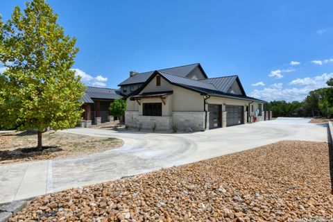 A home in Canyon Lake