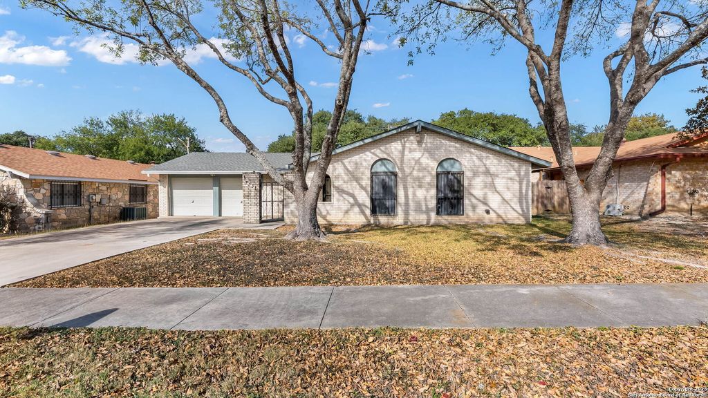 Photo of 7331 Crownpiece, San Antonio, TX 78240 (MLS # 1926533)