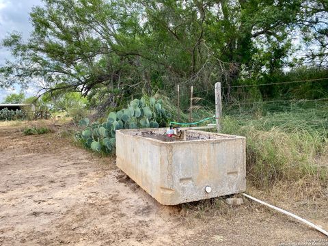 A home in Floresville