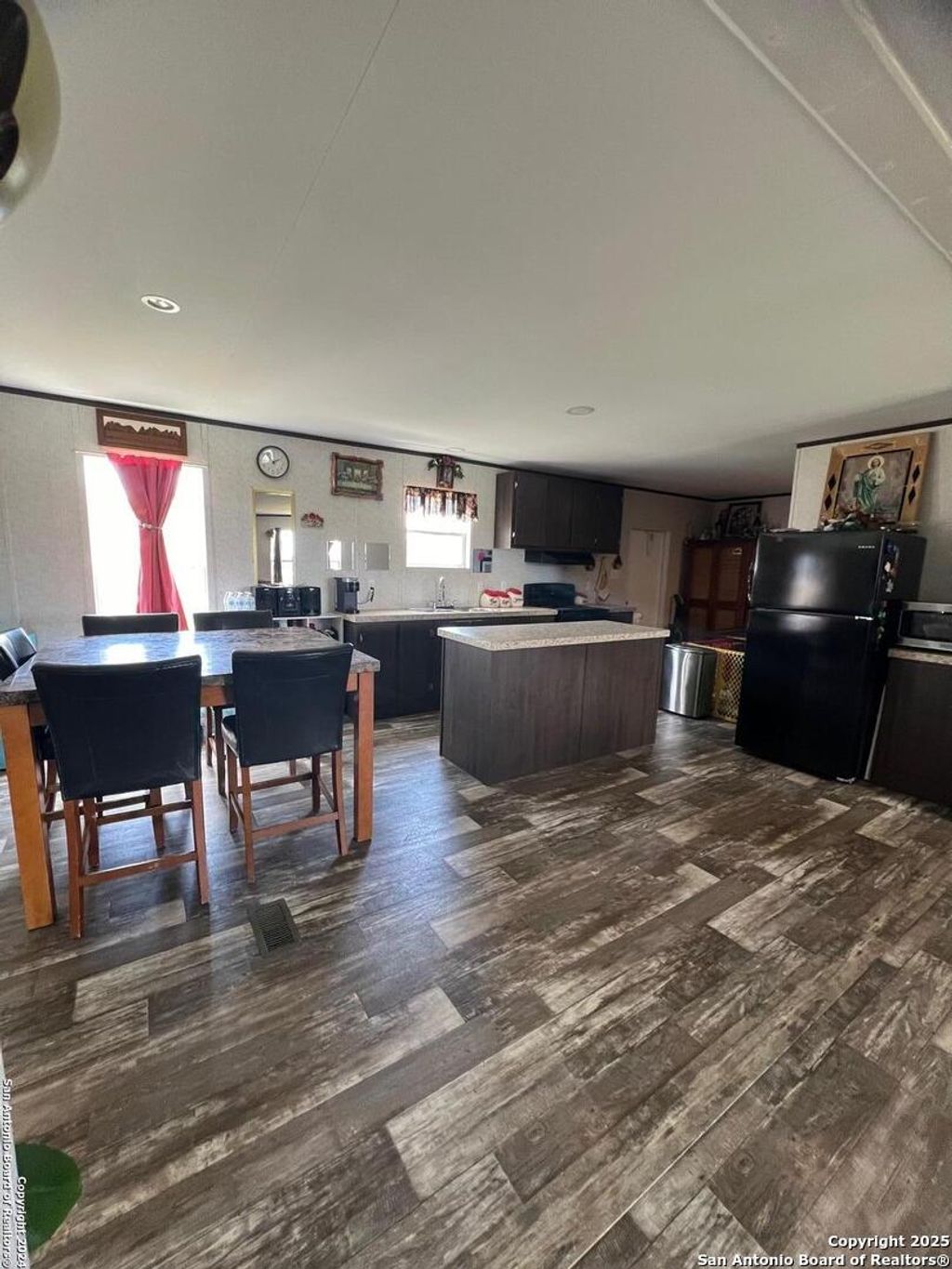 Photo of 105 Viridian View, Pleasanton, TX 78064 (MLS # 1880734)