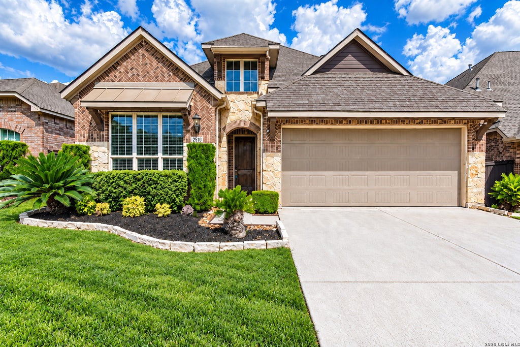 Photo of 25610 WATER ST, San Antonio, TX 78255 (MLS # 2019103)