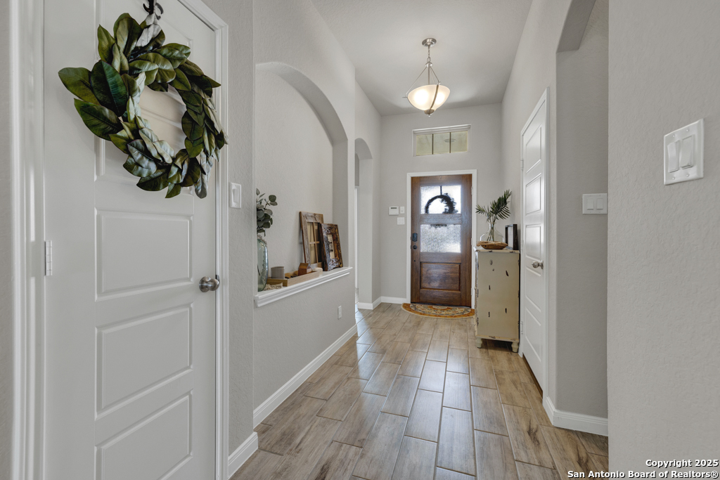 3214 Roan