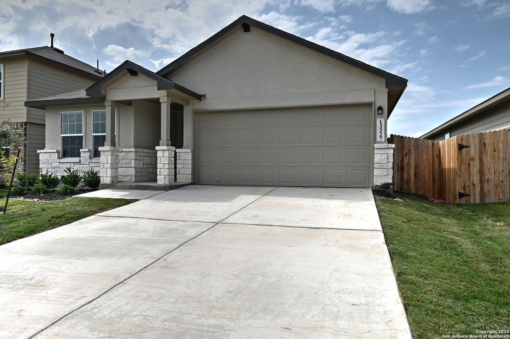 Photo of 13327 Whisper Ranch, San Antonio, TX 78252 (MLS # 2007105)