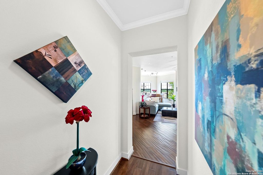 Photo of 7342 Oak Manor Dr 3307 #3307, San Antonio, TX 78229 (MLS # 1937566)