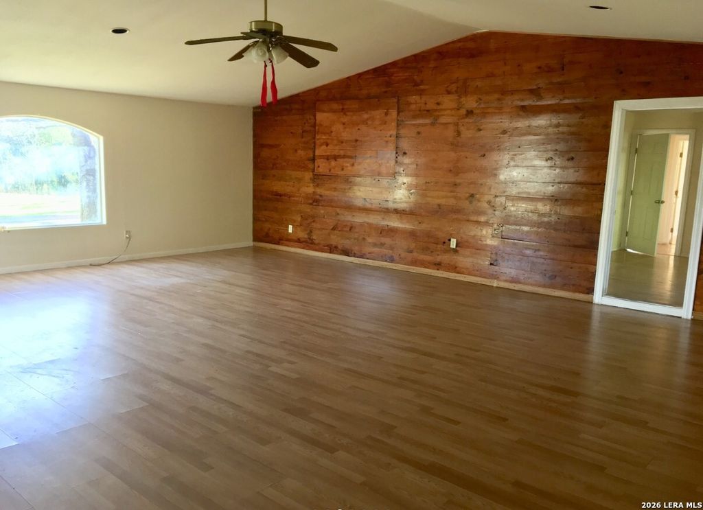 Photo of 402 OGRADY ST, Boerne, TX 78006 (MLS # 1959334)