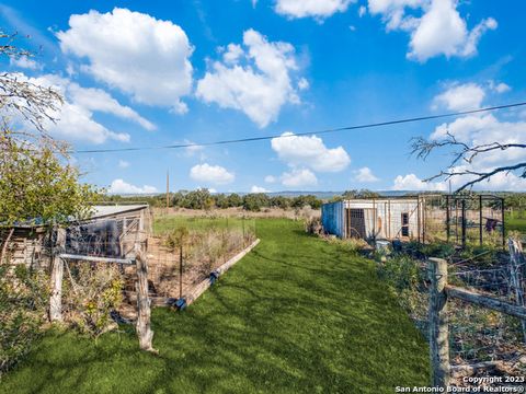 A home in Bandera