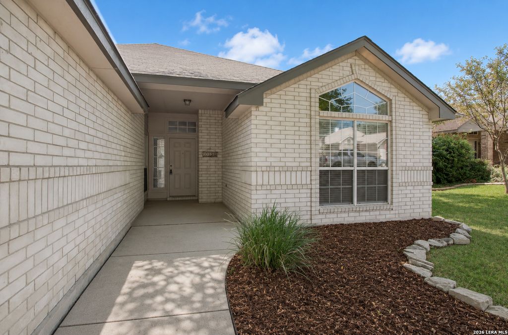 Photo of 1136 BERRY CREEK DR, Schertz, TX 78154 (MLS # 1992699)