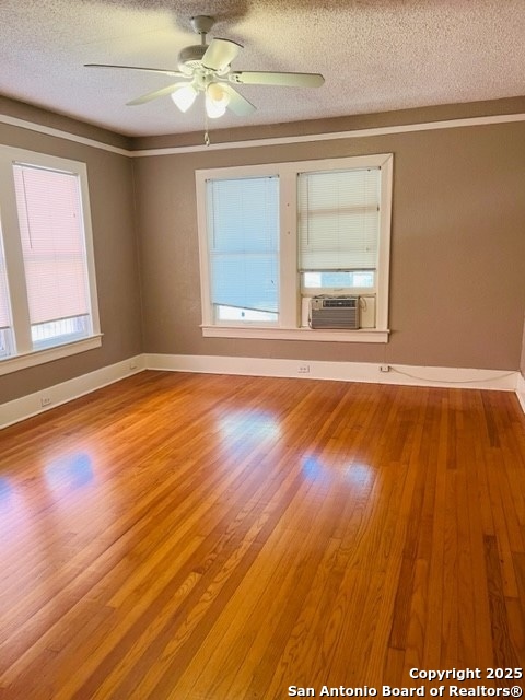 415 W Hollywood Ave
