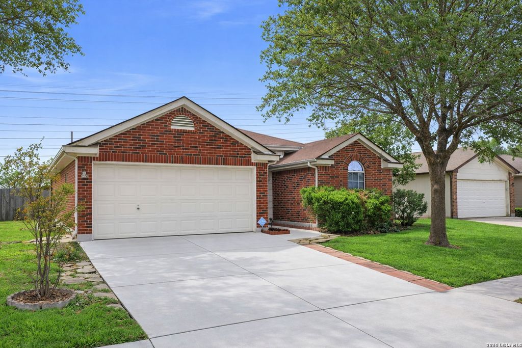 Photo of 4043 MISTFLOWER DR, Converse, TX 78109 (MLS # 1959085)