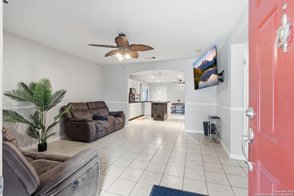 Photo of 814 Inks Farm, San Antonio, TX 78228 (MLS # 1933535)