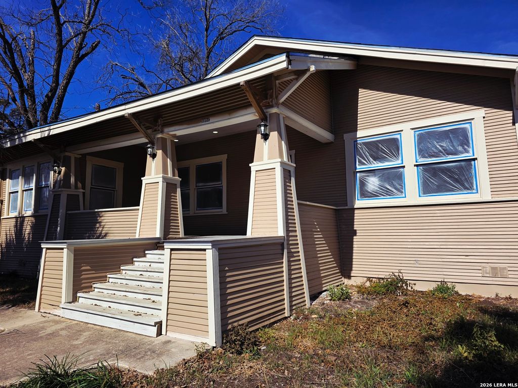 Photo of 1201 Virginia, San Antonio, TX 78203 (MLS # 1939774)