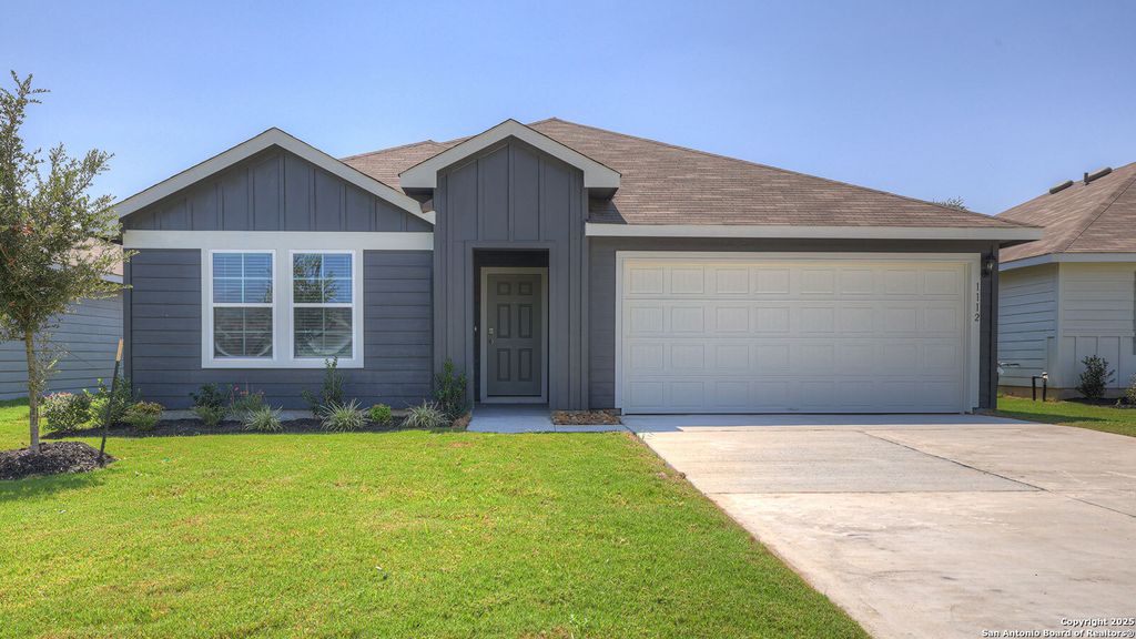 Photo of 1112 ARGONNE FOREST, Seguin, TX 78155 (MLS # 1898774)