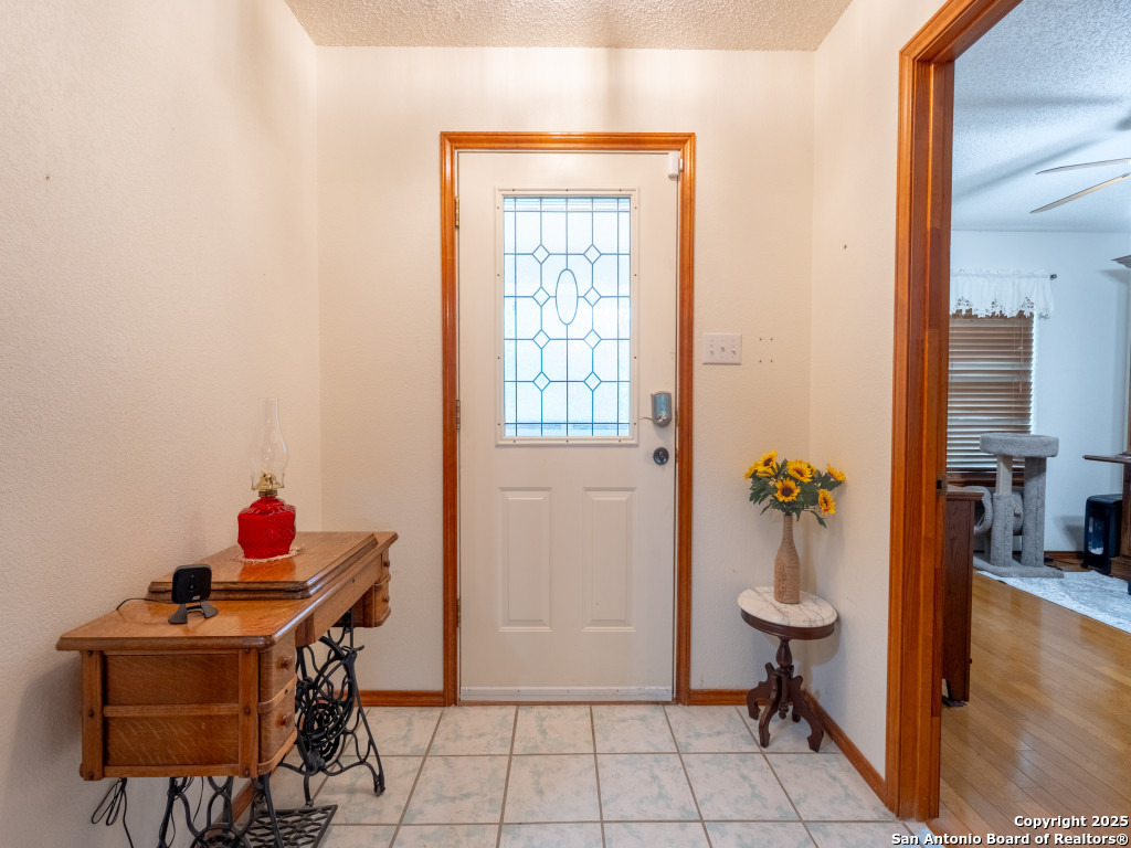 2126 River Oaks