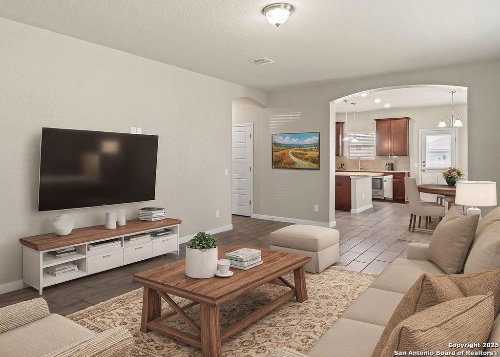 Photo of 754 Farmers Dell, New Braunfels, TX 78130 (MLS # 1920362)