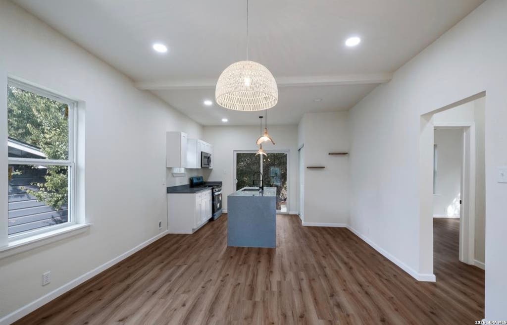 Photo of 735 Gulf, San Antonio, TX 78202 (MLS # 2011740)