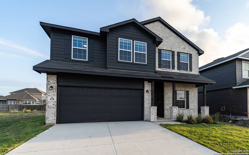 Photo of 428 Tim&#39;s Way, Seguin, TX 78155 (MLS # 1890160)