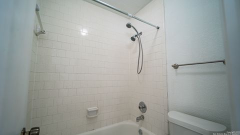 Tiny photo for 9410 WOODLAND HILLS, San Antonio, TX 78250 (MLS # 1862902)