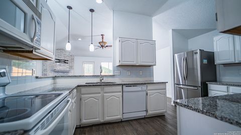 Tiny photo for 9410 WOODLAND HILLS, San Antonio, TX 78250 (MLS # 1862902)