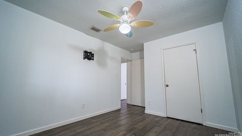 Tiny photo for 9410 WOODLAND HILLS, San Antonio, TX 78250 (MLS # 1862902)
