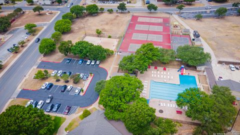 Tiny photo for 9410 WOODLAND HILLS, San Antonio, TX 78250 (MLS # 1862902)