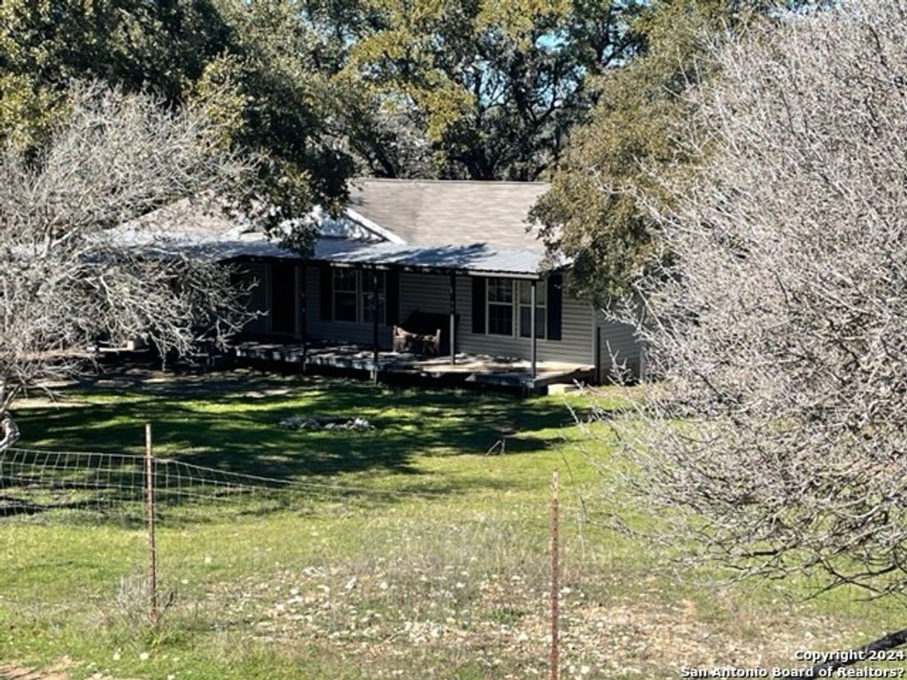 Photo of 1218 songbird, Canyon Lake, TX 78133 (MLS # 1907338)