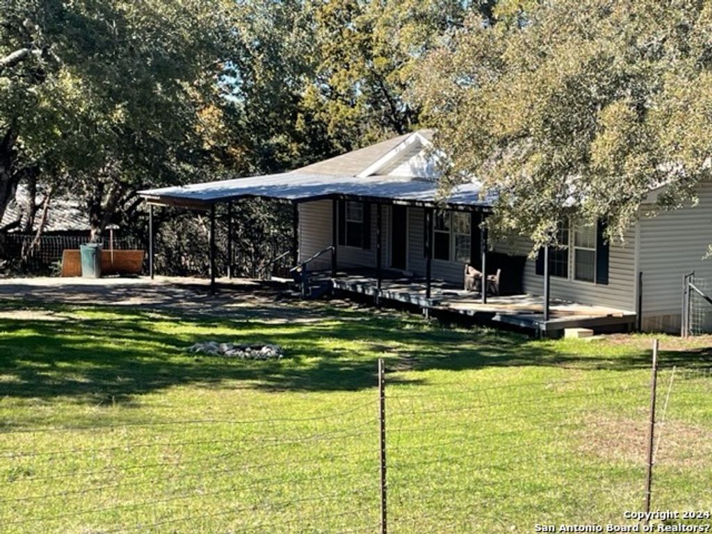 Photo of 1218 songbird, Canyon Lake, TX 78133 (MLS # 1907338)
