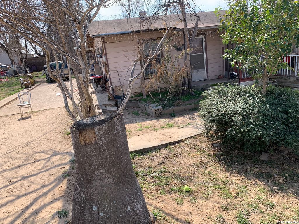 Photo of 4254 TWIN VLY, Von Ormy, TX 78073 (MLS # 1941094)