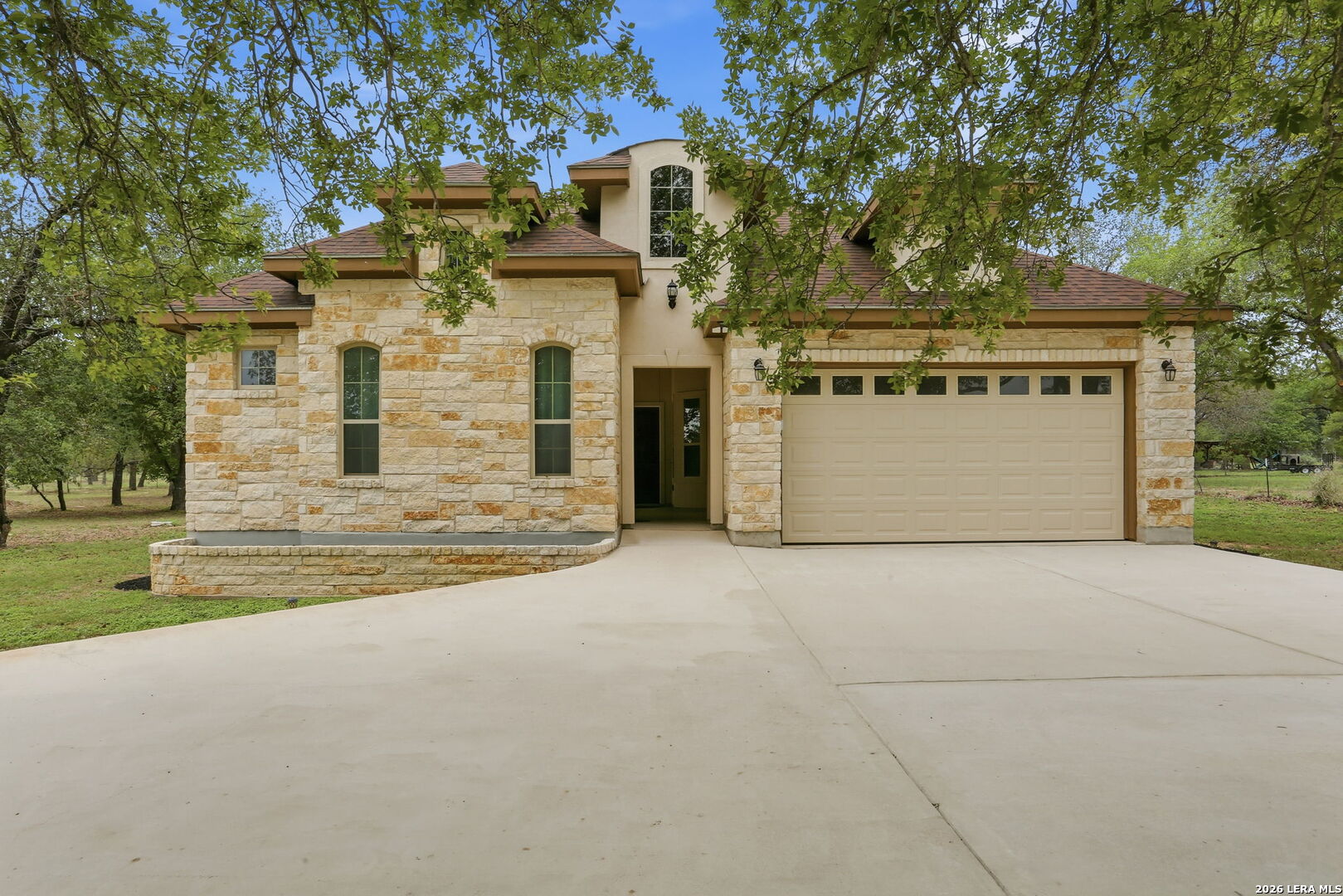 306 County Road 6876